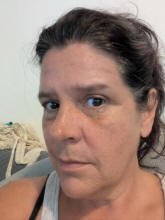232lisa_hart01